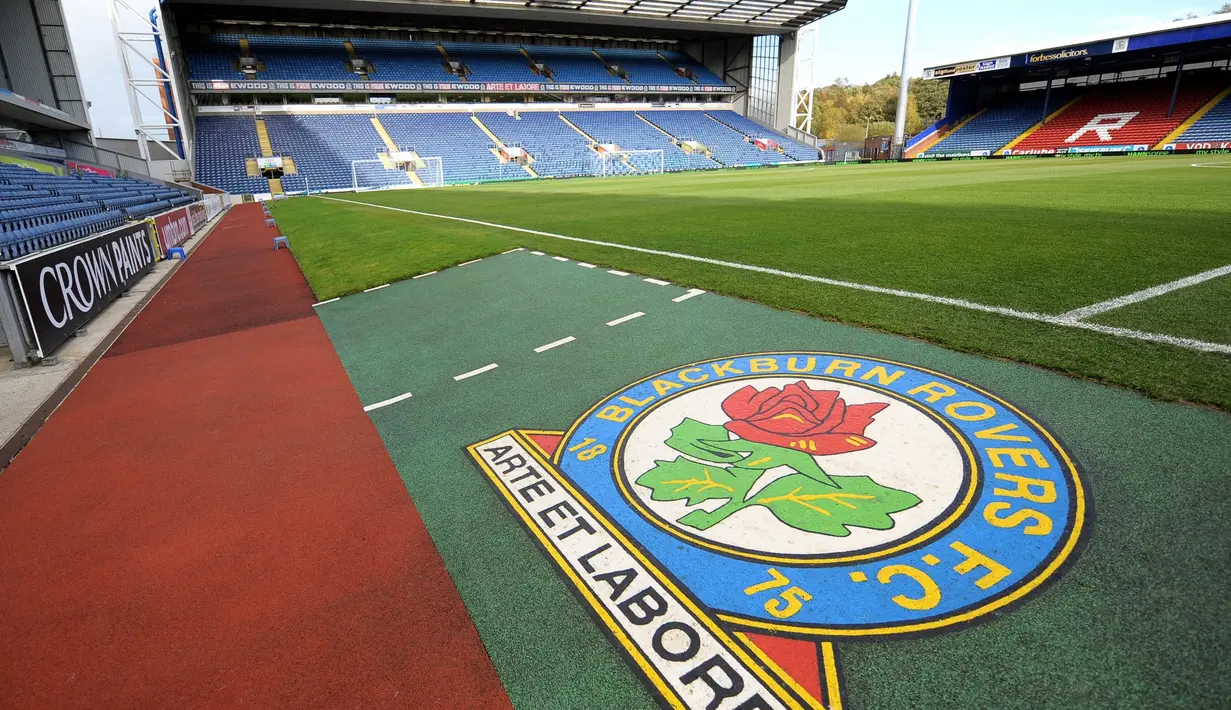 <p>Blackburn Rovers akan mencatat sejarah baru di sepak bola Inggris. Bukan soal prestasi di lapangan, tetapi aktivitas sosial klub. (AFP/Lindsey Parnaby)</p>
<p> </p>