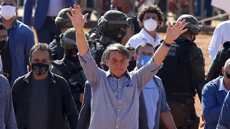 FOTO: Presiden Brasil Jair Bolsonaro Positif Terinfeksi COVID-19