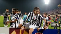 [VIDEO] Tendangan Bebas Spektakuler Pirlo ke Gawang Fiorentina