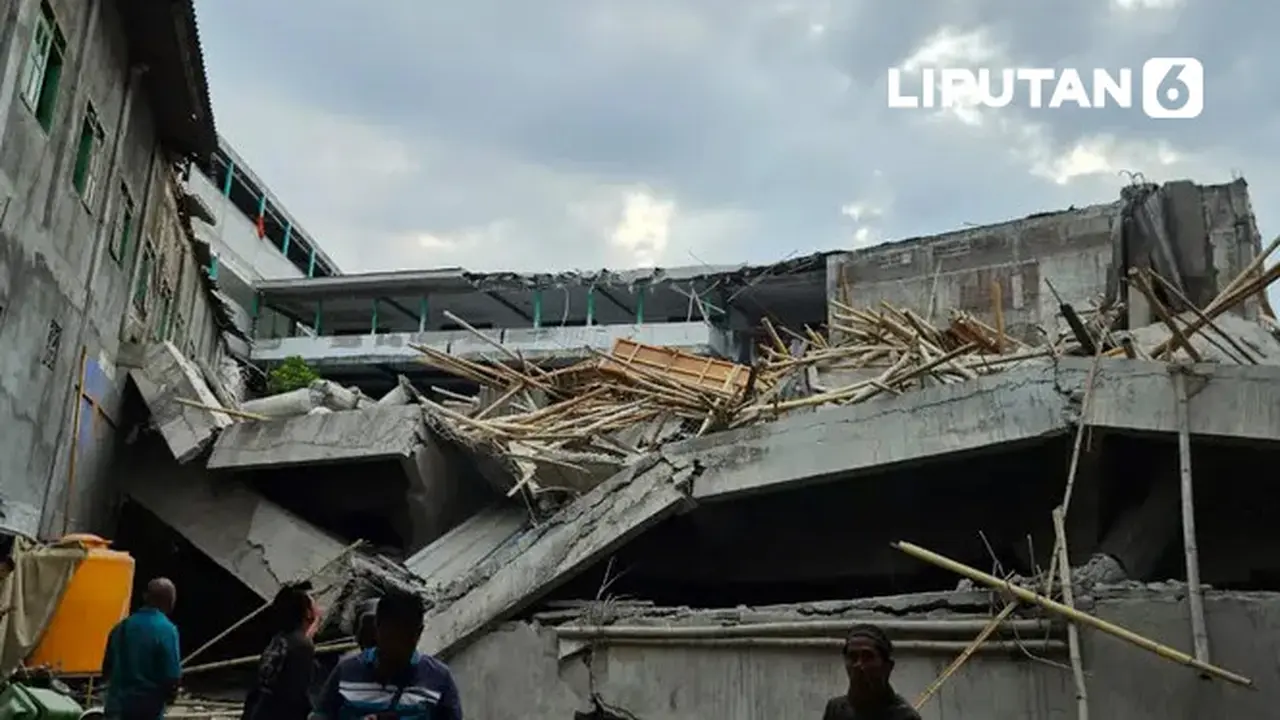 Banner Infografis Ironi Musala Ambruk Ponpes Al Khoziny Sidoarjo.