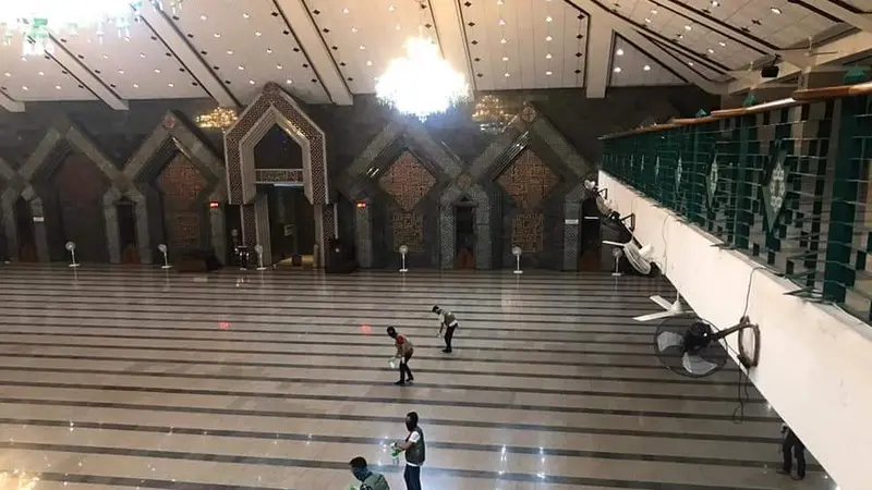 Masjid Al-markaz al-islami Makassar (Fauzan)