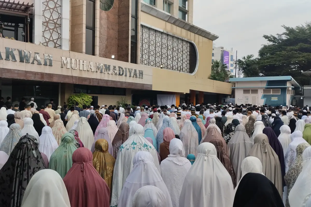 Majelis Tarjih dan Tajdid Pimpinan Pusat Muhammadiyah melaksanakan Sholat Idul Fitri 1444 Hijriah hari ini