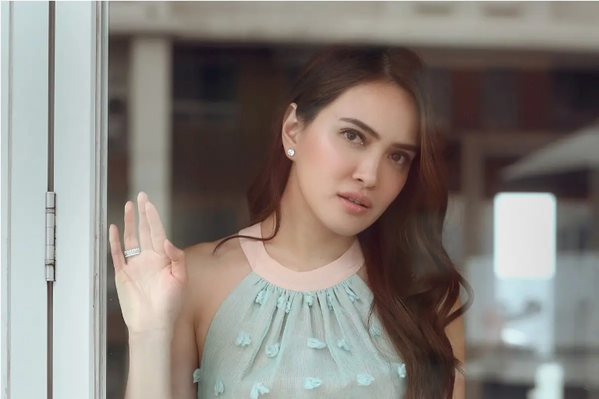 [Bintang] Shandy Aulia