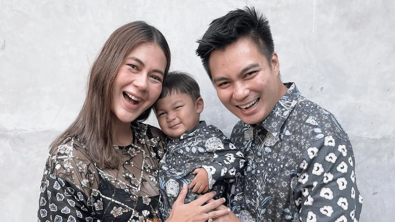 Hamil Anak Kedua, Ini 6 Potret Paula Verhoeven Pamer Baby Bump
