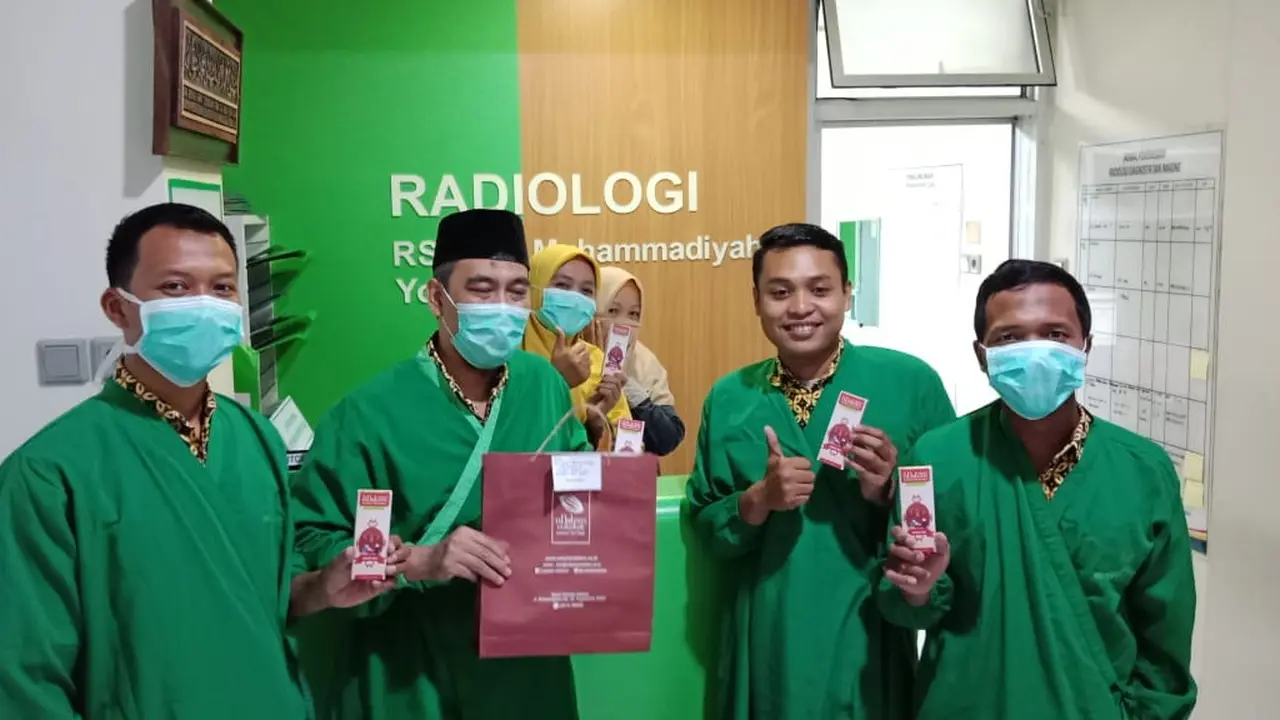 Cokelat untuk Tenaga Medis Corona