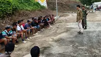 Sempat Ditangkap Tentara Malaysia, 25 WNI Pembawa Barang Ilegal Dibebaskan