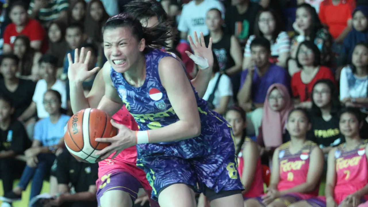 FOTO: Surabaya Fever Raih Juara Srikandi Cup 2017 Seri 1
