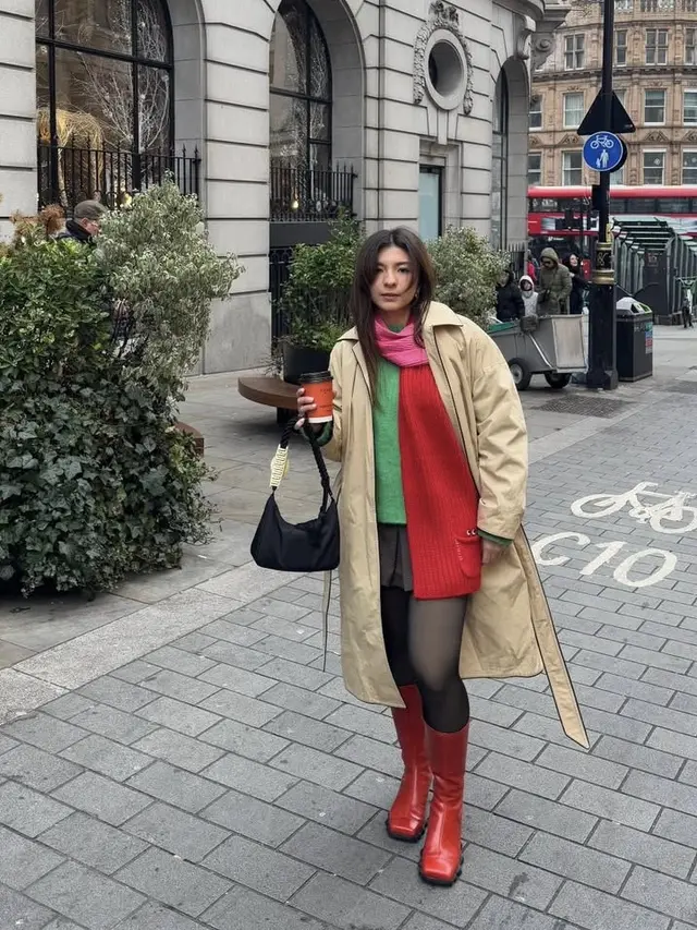 Wulan Guritno Liburan Akhir Tahun di London Bersama Ketiga Anak. [@wulanguritno]