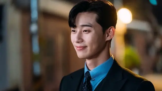 [Bintang] Tak Hanya di Korea Selatan, Park Seo Joon Juga Terkenal di China