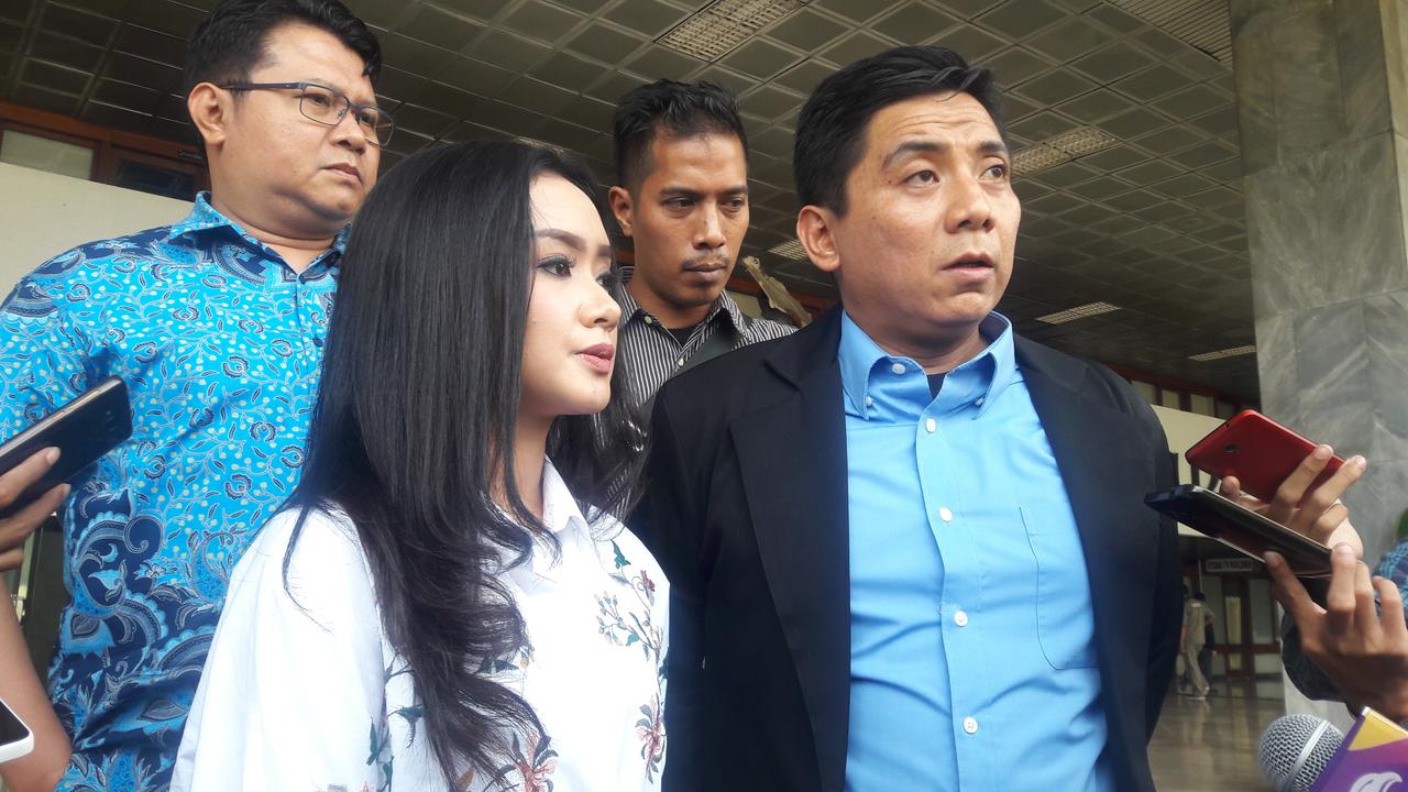 20160802-mkd-jakarta-cita citata