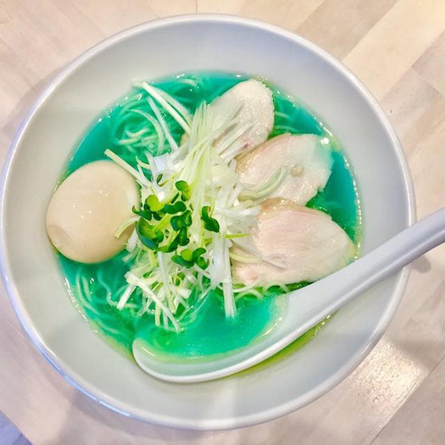 Jual Makanan Serba Biru Restoran Ini Diburu Warganet Citizen6 Liputan6 Com