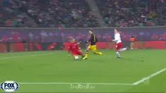 RB Leipzig dan Borussia Dortmund bermain imbang 1-1 dalam perebutan tiket Liga Champions musim depan. Leipzig unggul lebih dulu le...