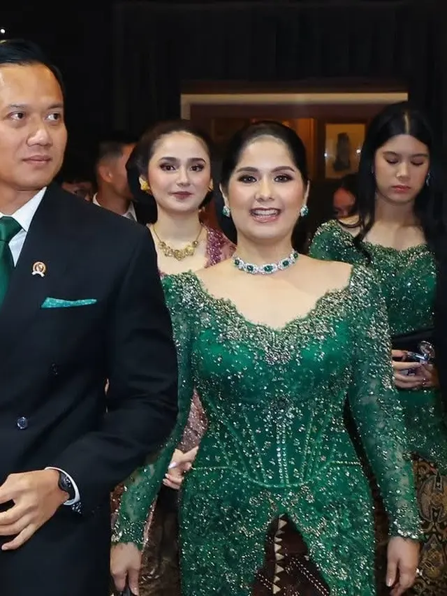 Potret Kebaya Annisa Pohan
