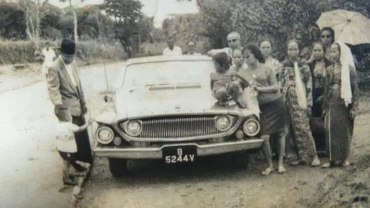 6 Potret Lawas Suasana Lebaran di Indonesia Tahun 1900-an, Penuh Kenangan