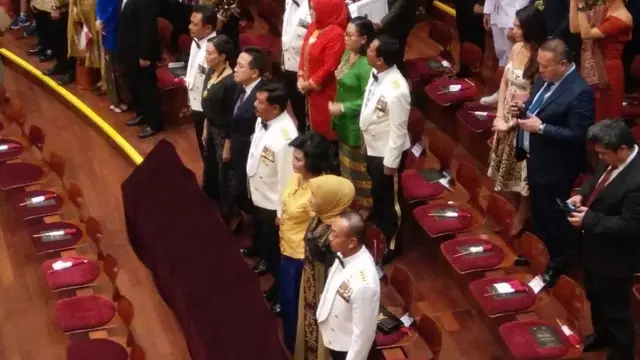 Bekraf bersama Dharma Pertiwi TNI menggelar konser musik bertajuk Simfoni Negeri untuk TNI Patriot Kita