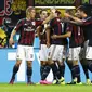 Carlos Bacca (unseen) celebrates with his team mates after scoring against Palermo during their Serie A soccer match at the San Siro stadium in Milan, Italy, September 19, 2015. REUTERS/Stefano Rellandini