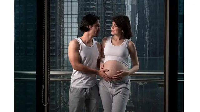 5 Potret Maternity Shoot Kimberly Ryder, Tampil Sederhana Dengan Suami