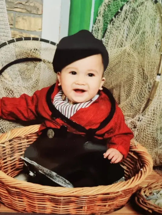 Ukkasya anak Zaskia Sungkar dan Irwansyah (fenny.bauty)