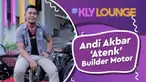 Siapa sih Atenk Katros? Dia adalah seorang modifikator motor custom tanah air. Lewat rumah modifikasi Katros Garage merupakan salah satu yang pertama menyatukan sosial media dan urusan bengkel.