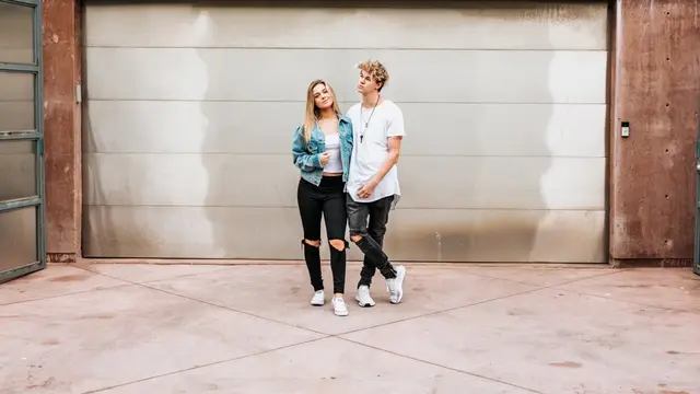 Ilustrasi Relationship Couple