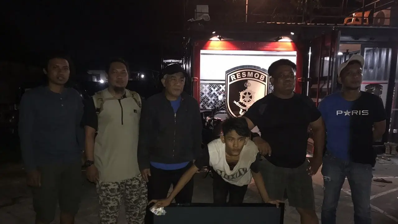 Sewang, pagi harinya jadi jukir, malamnya jadi garong (Liputan6.com/ Eka Hakim0