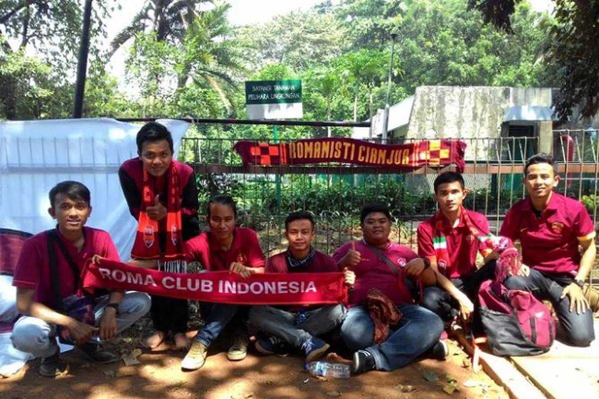 Terseok-seok Soal Dana, Romanisti Cianjur Tetap Nekat Datang (Udh