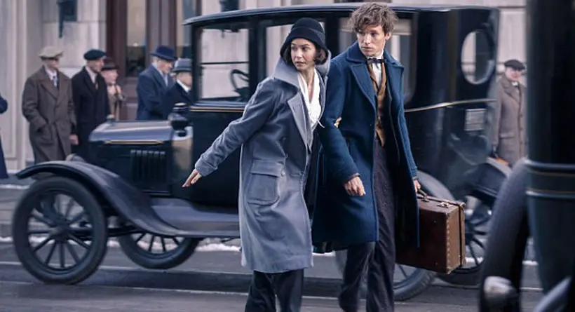 Salah satu adegan dalam film Fantastic Beast and Where We Found Them [Foto: Dailymail.co.uk]