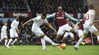 West Ham United vs Liverpool (Reuters/Toby Melville)