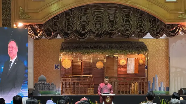 Duta Besar Malaysia untuk Indonesia Dato’ Syed Mohamed Hasrin Tengku Hussin meluncurkan program MyEduTour: Discover Malaysia 2025 di Kedutaan Malaysia, Selasa (24/6/2025). (Liputan6.com/Benedikta Miranti)