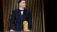 Publik Prancis Masih Membencinya karena Final Piala Dunia 2022, Emiliano Martinez Senang Dapat Yashin Trophy di Paris