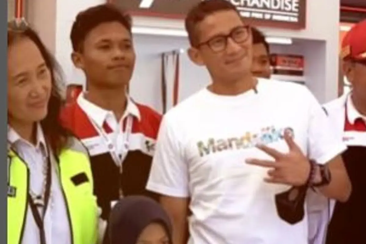 Sandiaga Uno Ungkap Transaksi Pameran UMKM di MotoGP Mandalika Sudah Nyaris Rp3 Miliar dalam 2 Hari
