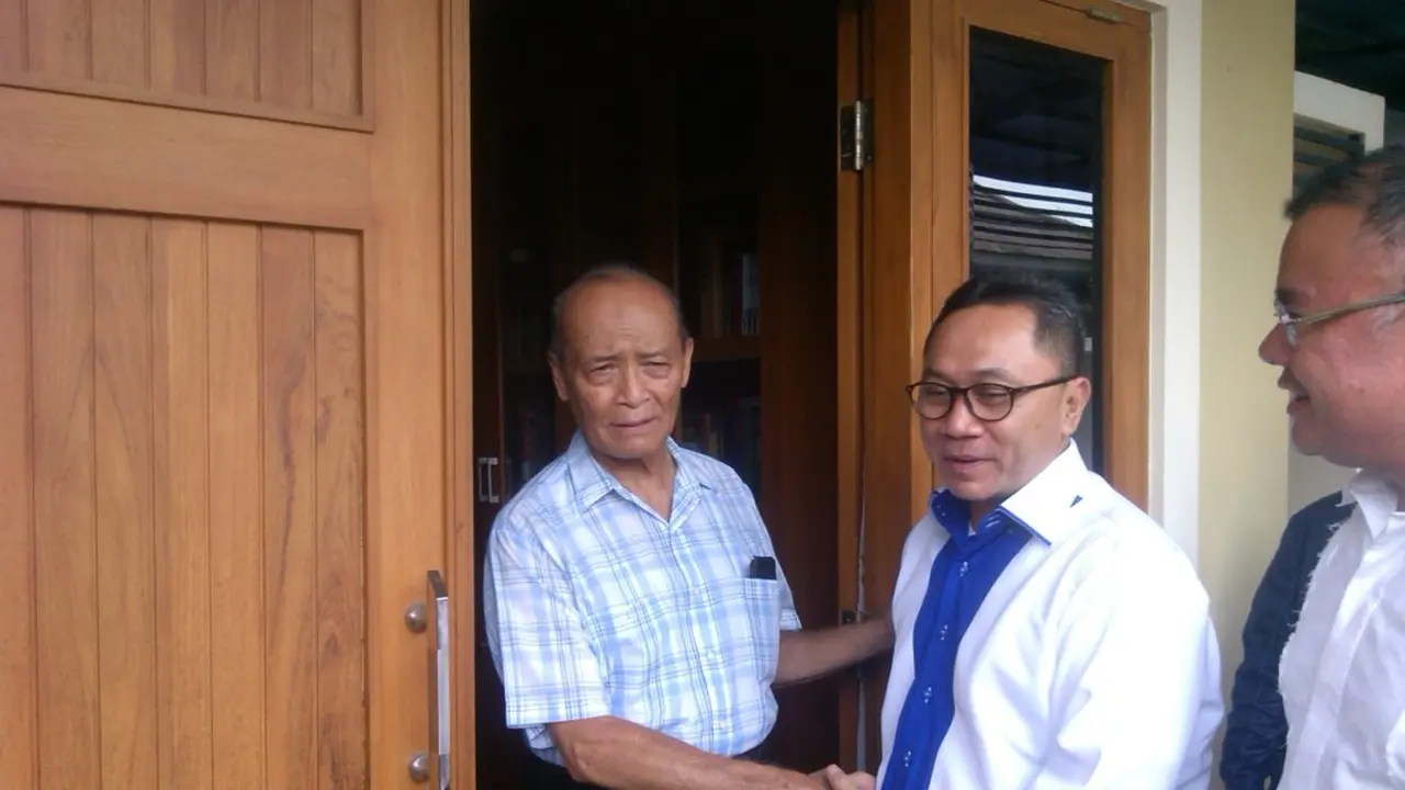 Respon Zulkifli Hasan Soal Survei yang Menangkan Hatta Rajasa