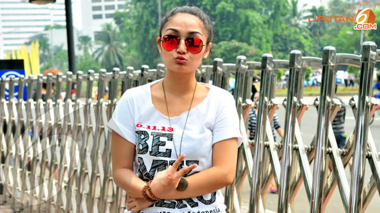 siti-badriah-131130b.jpg
