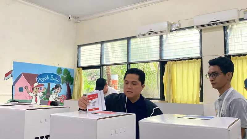Menteri BUMN Erick Thohir telah menggunakan hak suaranya dalam gelaran Pemilihan Umum atau Pemilu 2024 ini.