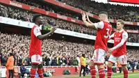 Selebrasi pemain Arsenal saat lumat Palace 4-1 (AFP)
