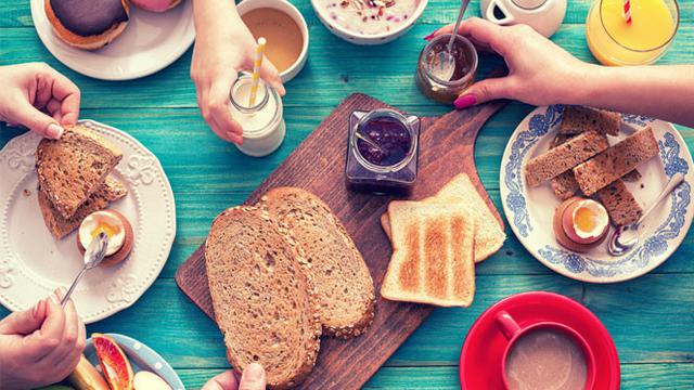 3 Sarapan Sehat Ini Ampuh Bikin Harimu Lebih Bersemangat