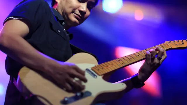 [Bintang] Maliq & D'Essentials