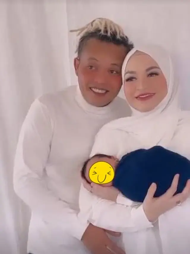 6 Pemotretan Keluarga Sule dan Nathalie Holscher Bareng Baby Adzam, Harmonis