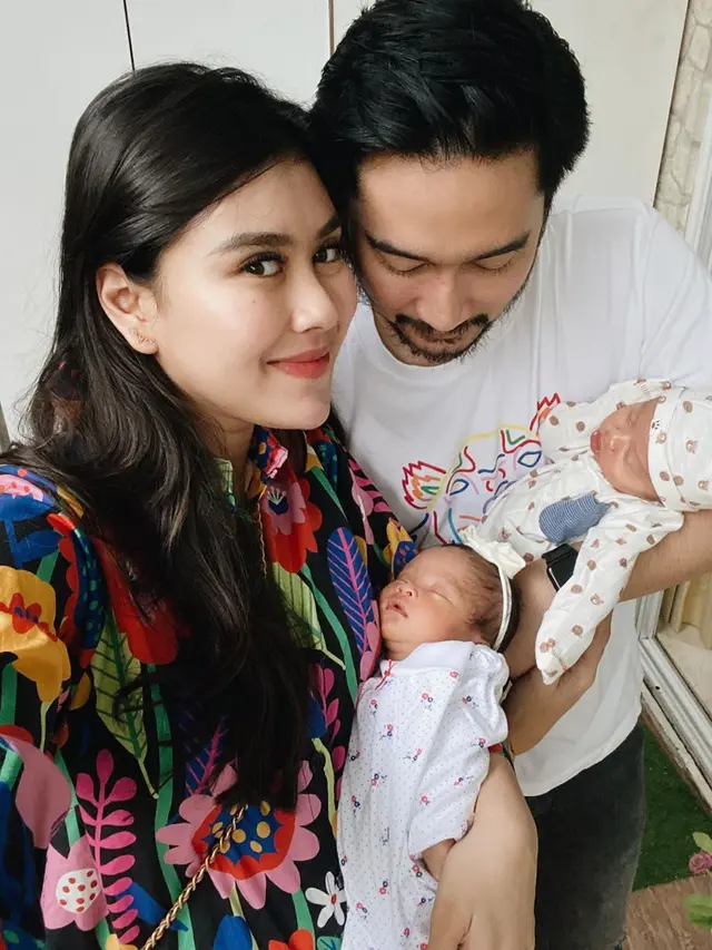 [Fimela] Syahnaz Sadiqah dan Ritchie Ismail