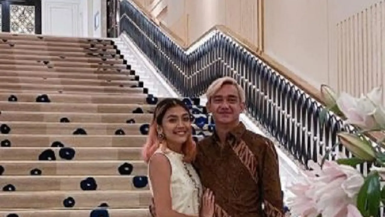 Adipati Dolken - Canti Tachril (Foto: Instagram/@cantitachril)