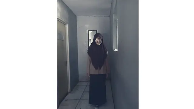 Wanita Ini Minta Diedit Fotonya Agar Lebih Estetik, 7 Hasilnya Bikin Geleng Kepala
