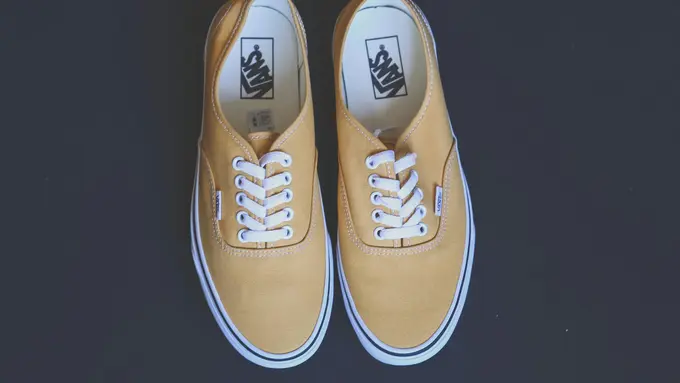 Cara Mudah Membedakan Sepatu Ori dan KW Sebelum Membeli