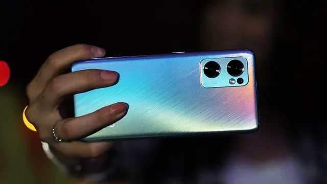 Oppo Reno7