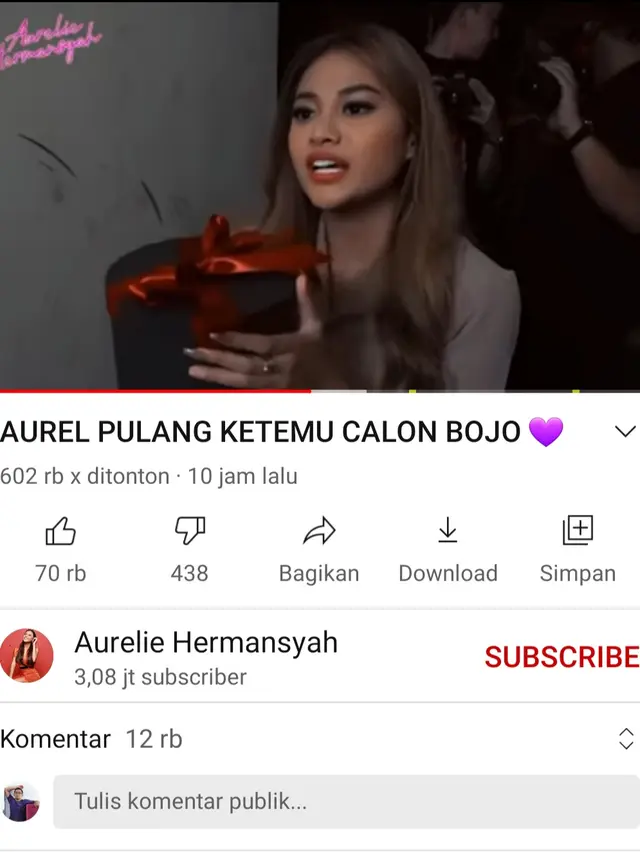 Aurel Hermansyah beri kejutan untuk Atta Halilintar. (Foto: YouTube Aurel Hermansyah)