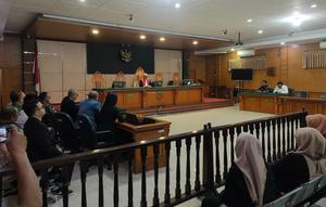 Sidang praperadilan Wakil Wali Kota Bandung Erwin di PN Bandung. (Liputan6.com/Arya Prakasa)