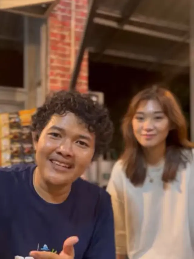 6 Momen Kedekatan Nopek Novian dengan Livy Renata, Seru dan Kompak