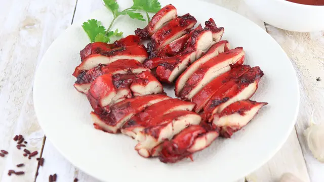 Usung Resep Keluarga, Ayam Goreng Kreasi Depot Surya Pare Sedapnya Juara