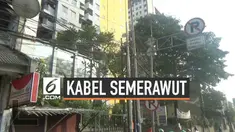 Kesemerawutan kabel menjadi pemandangan biasa di Ibukota. Selain tidak beraturan kesemerawutan ini membuat suatu kawasan terkesan kumuh. Sudah beberapa kali warga melaporkan kasus ini namun belum ada tanggapan dari pihak yang berwenang.