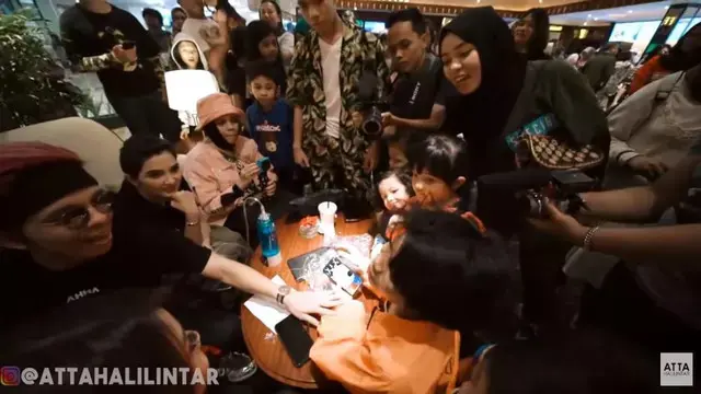 Makin Dekat, Ini 6 Momen Kebersamaan Aurel dengan Keluarga Atta Halilintar