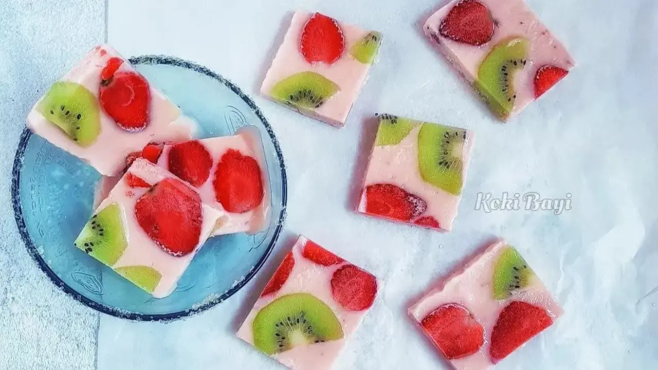 Resep yoghurt beku. (dok. Cookpad @kokibayi)